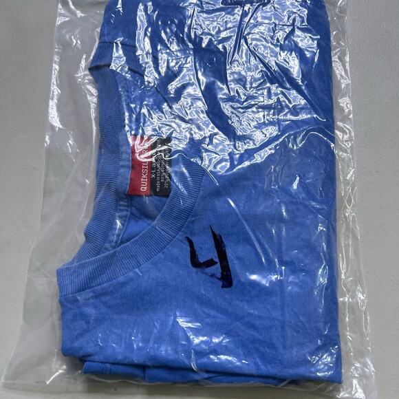 Vintage Quiksilver T-Shirt Men’s XL Blue Floral Stripe Surf Skate USA Y2K baggy - Picture 9 of 9